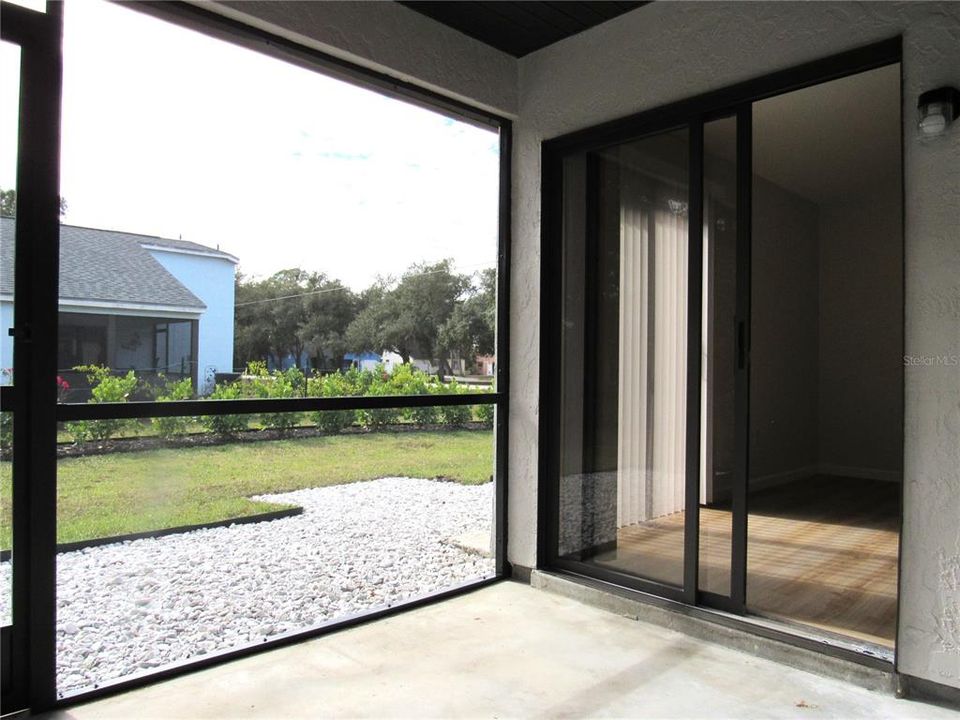 En Venta: $239,900 (2 camas, 2 baños, 852 Pies cuadrados)