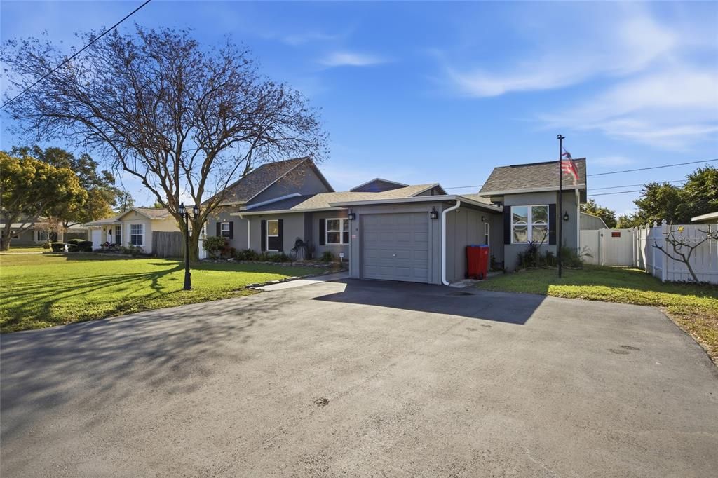 На продажу: $425,000 (4 спален, 2 ванн, 2089 Квадратных фут)