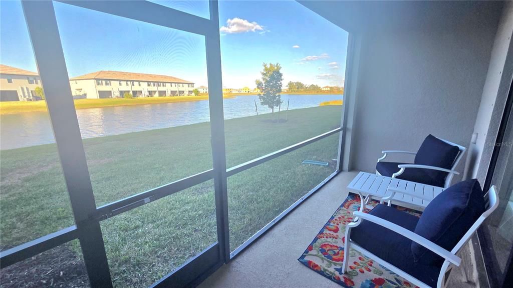 For Sale: $349,000 (3 beds, 2 baths, 1925 Square Feet)