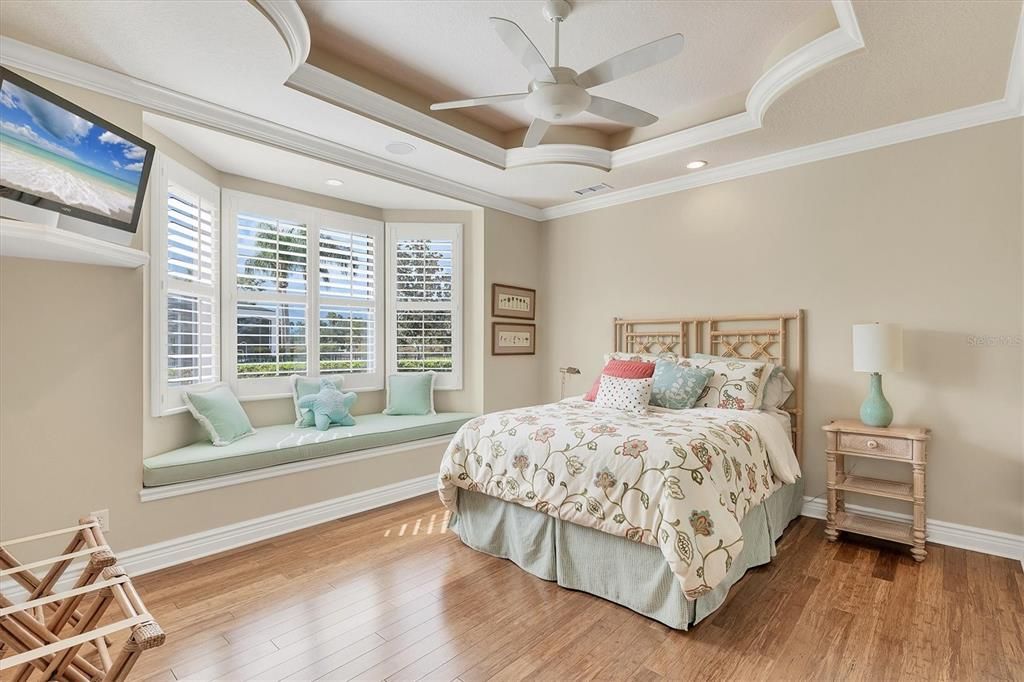 待售: $2,500,000 (4 贝兹, 4 浴室, 5008 平方英尺)