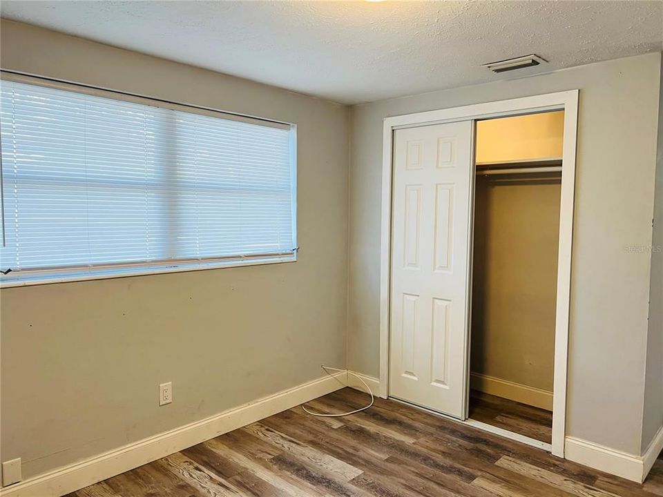 В аренду: $1,850 (3 спален, 1 ванн, 1015 Квадратных фут)