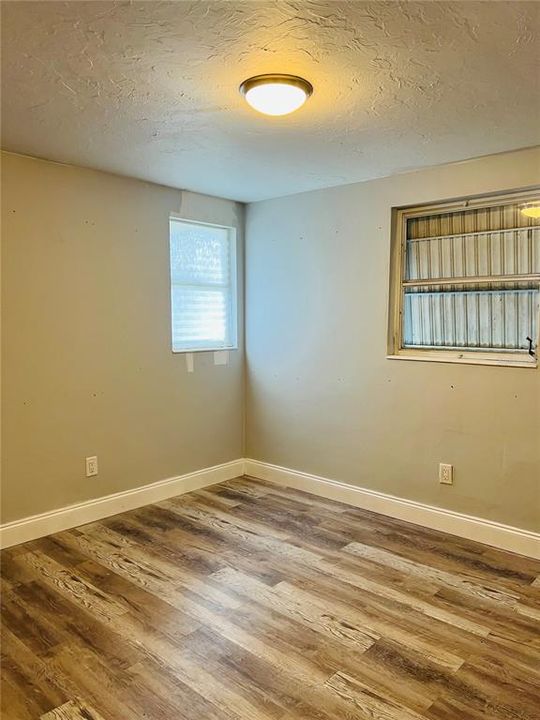 В аренду: $1,850 (3 спален, 1 ванн, 1015 Квадратных фут)