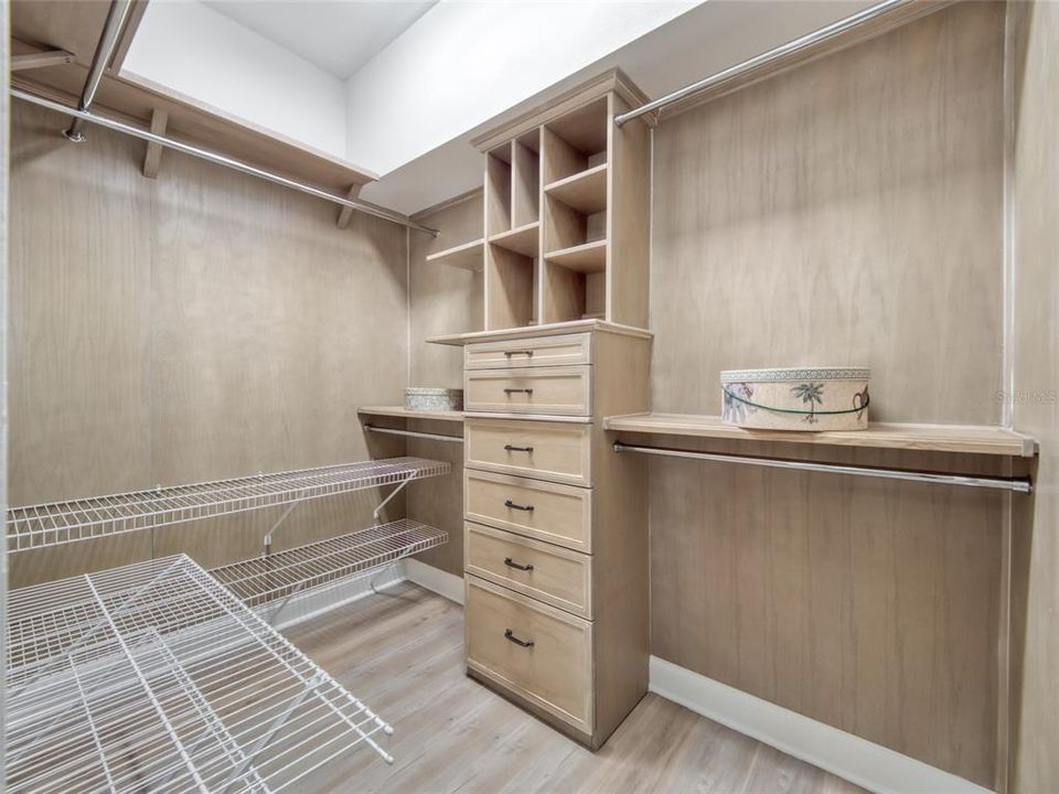 En Venta: $525,000 (3 camas, 2 baños, 1679 Pies cuadrados)