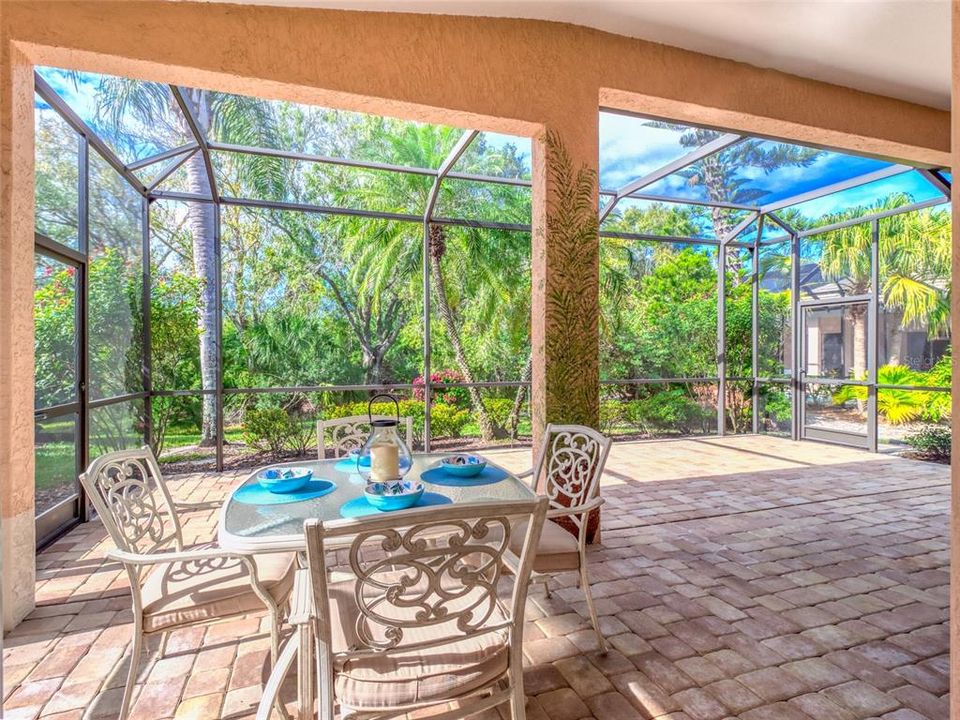 En Venta: $525,000 (3 camas, 2 baños, 1679 Pies cuadrados)