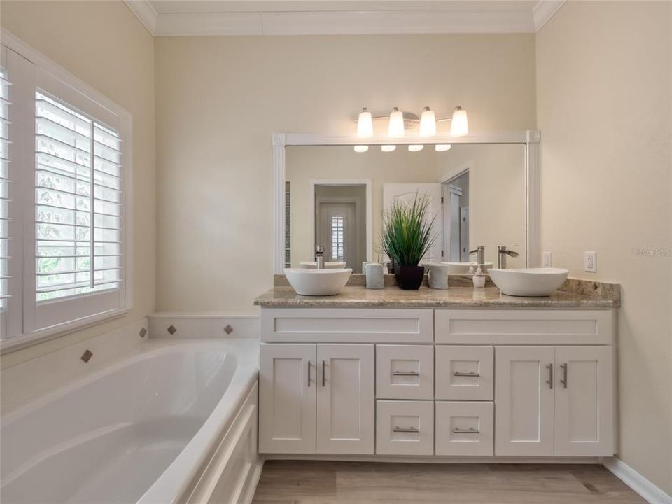 En Venta: $525,000 (3 camas, 2 baños, 1679 Pies cuadrados)