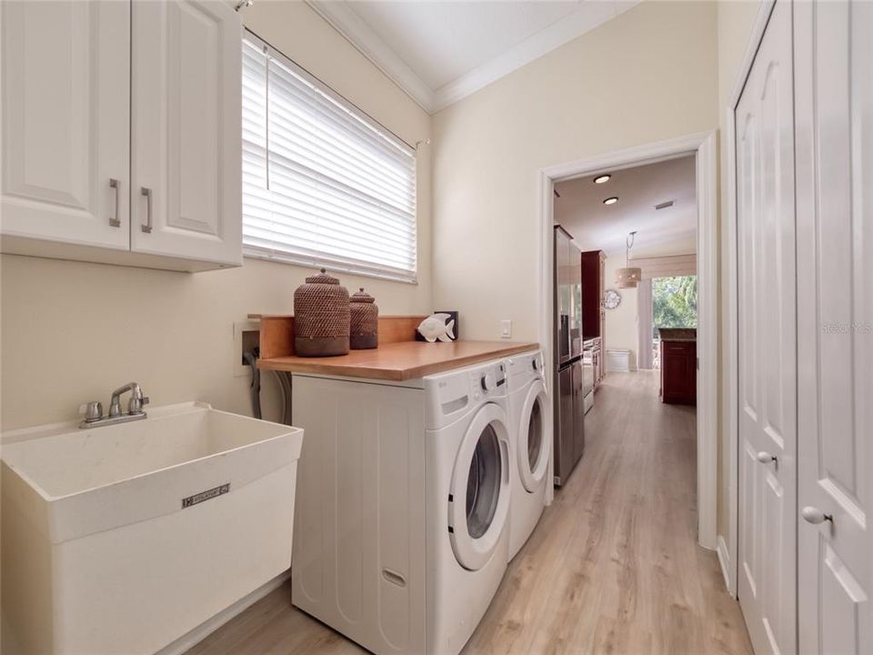 En Venta: $525,000 (3 camas, 2 baños, 1679 Pies cuadrados)