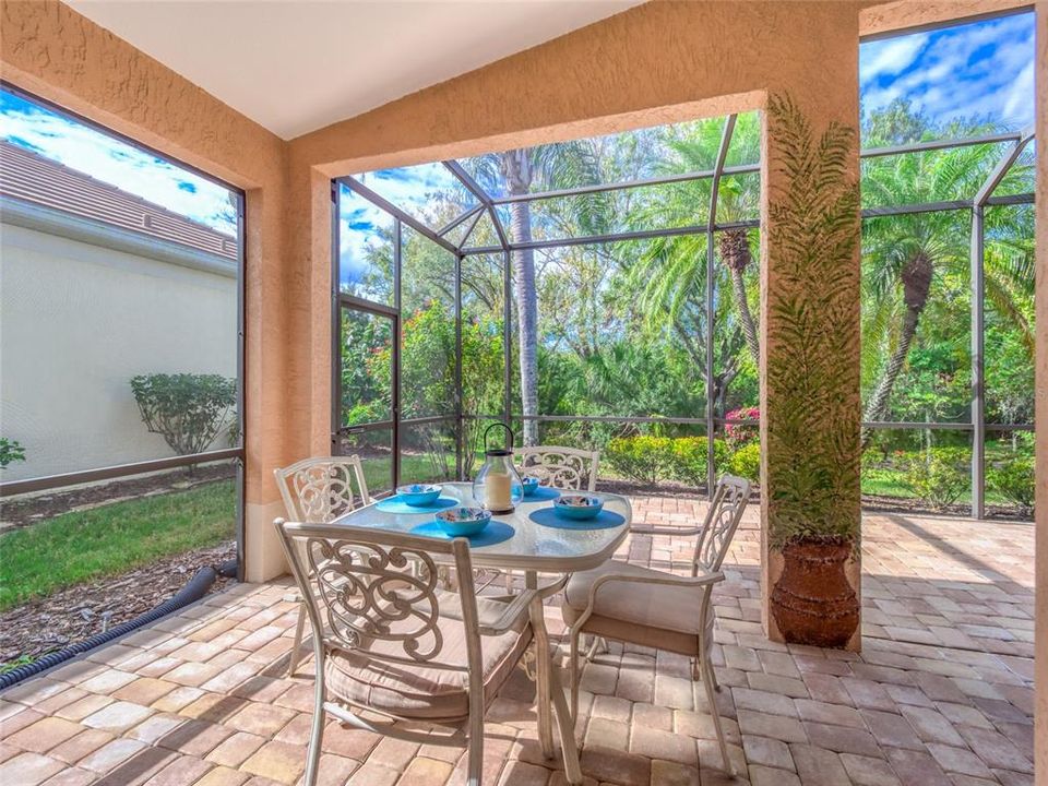 En Venta: $525,000 (3 camas, 2 baños, 1679 Pies cuadrados)