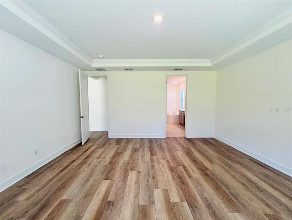 待售: $698,000 (5 贝兹, 4 浴室, 3825 平方英尺)