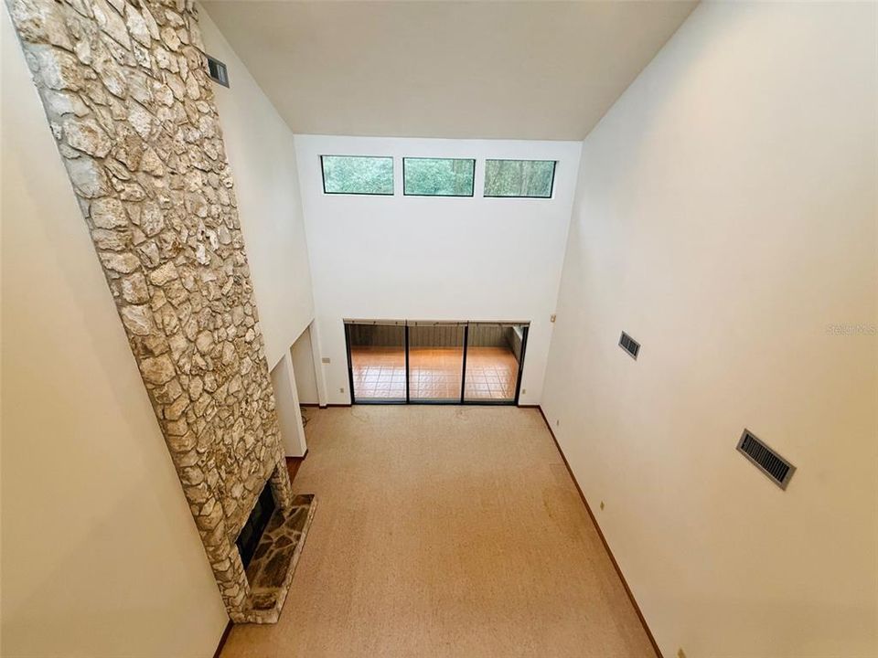 En Venta: $490,000 (3 camas, 2 baños, 2527 Pies cuadrados)