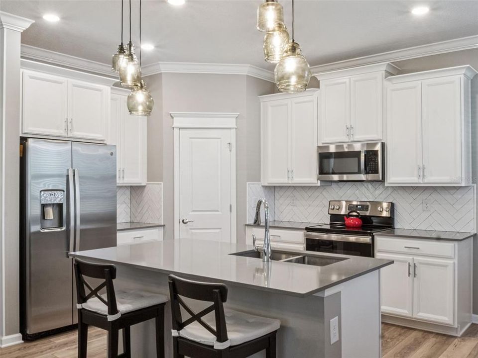 待售: $539,990 (4 贝兹, 3 浴室, 2492 平方英尺)