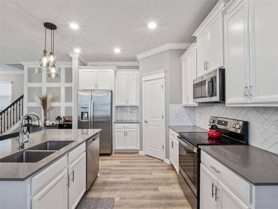 待售: $539,990 (4 贝兹, 3 浴室, 2492 平方英尺)