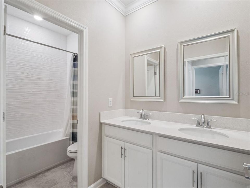 待售: $539,990 (4 贝兹, 3 浴室, 2492 平方英尺)