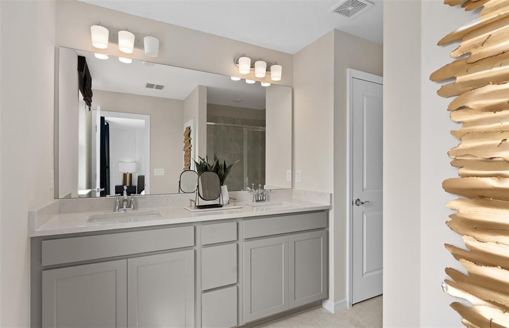 For Sale: $534,990 (3 beds, 2 baths, 1913 Square Feet)