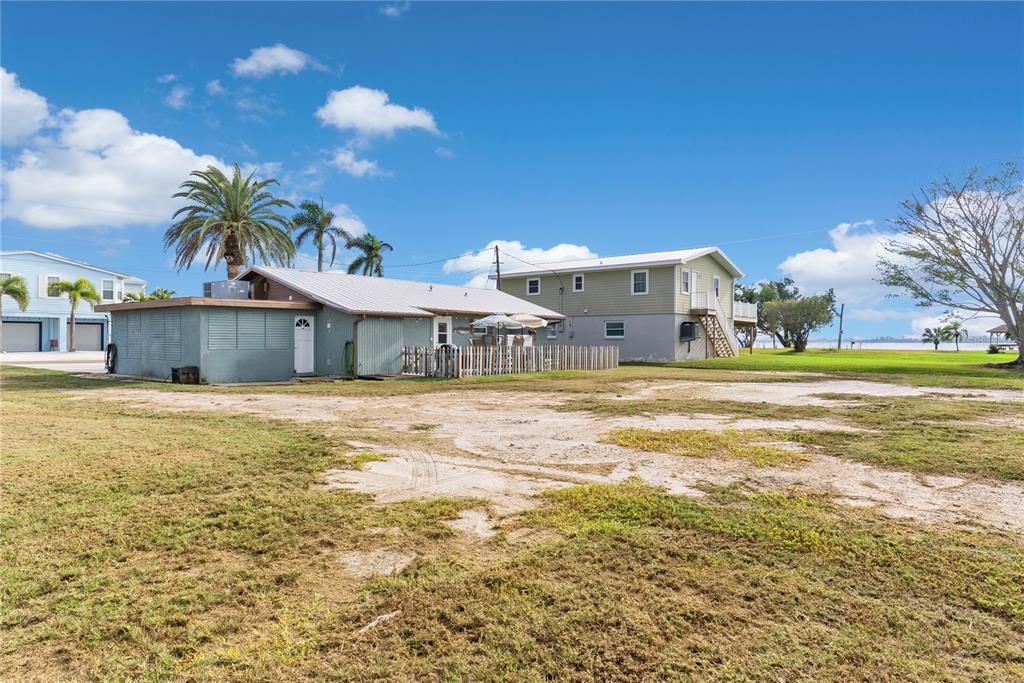 待售: $495,000 (3 贝兹, 3 浴室, 1075 平方英尺)