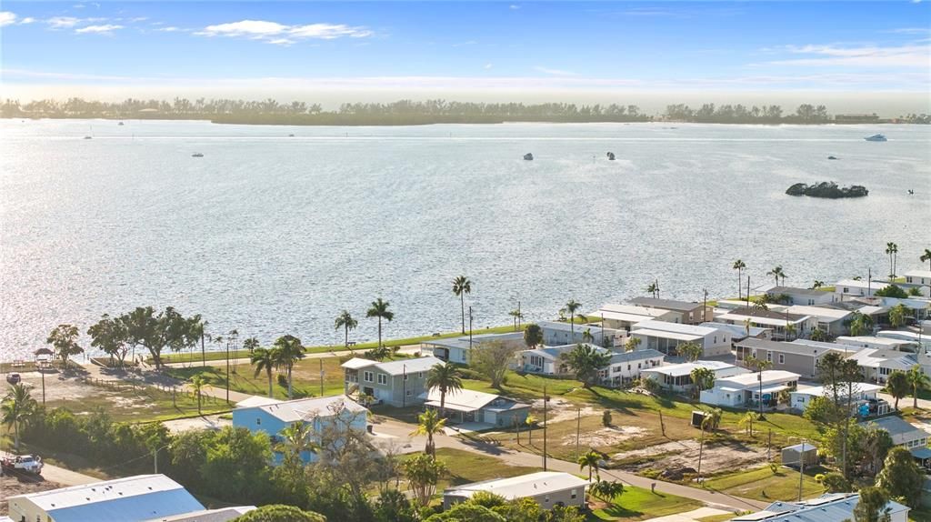 待售: $495,000 (3 贝兹, 3 浴室, 1075 平方英尺)