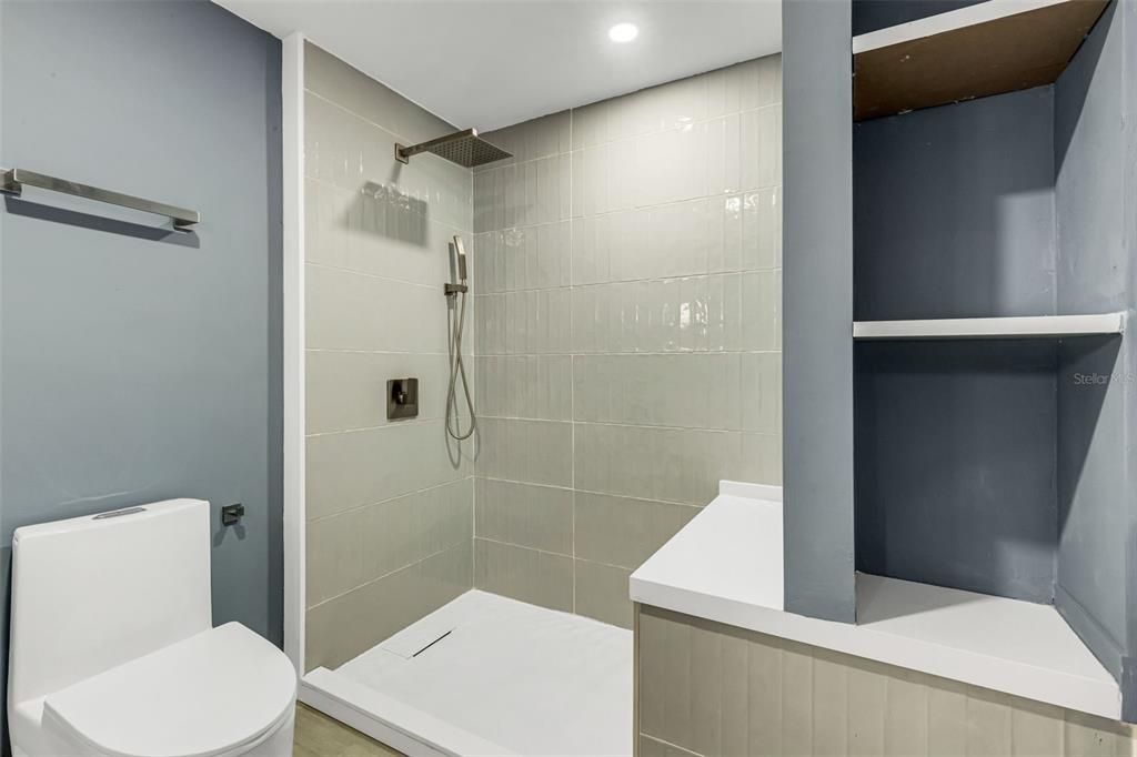 For Sale: $495,000 (3 beds, 2 baths, 1696 Square Feet)