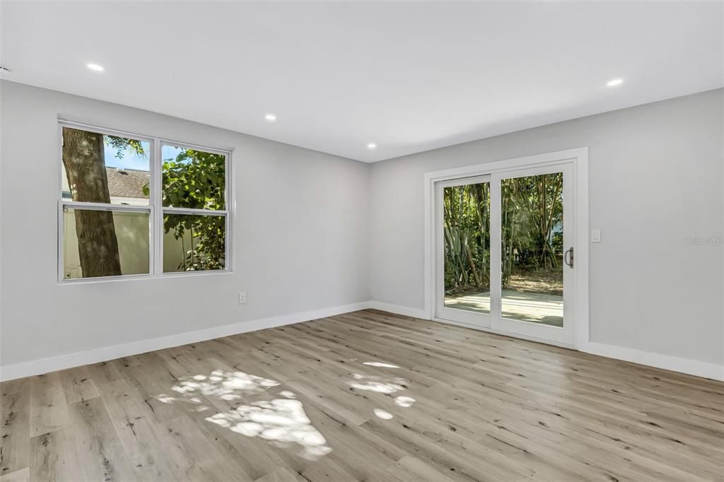 For Sale: $495,000 (3 beds, 2 baths, 1696 Square Feet)