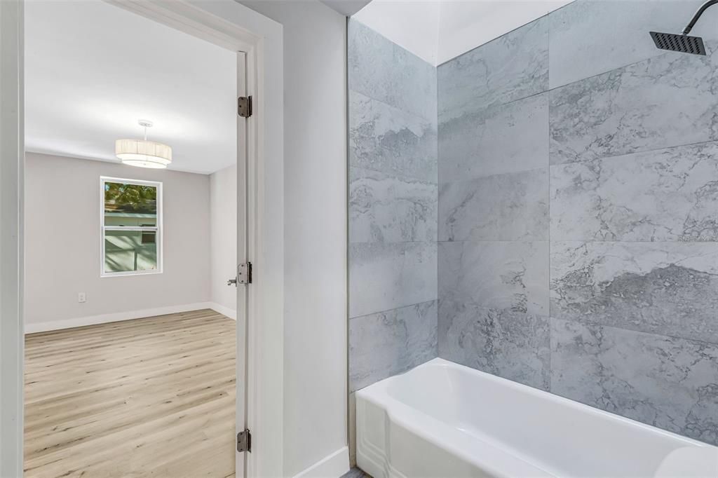 For Sale: $495,000 (3 beds, 2 baths, 1696 Square Feet)