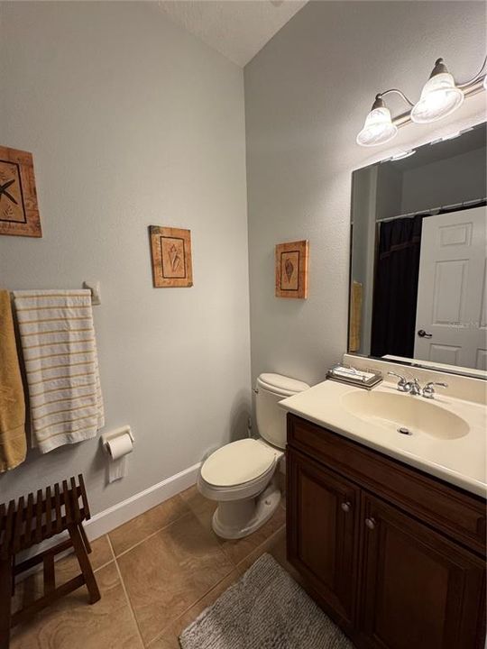 For Rent: $3,300 (3 beds, 2 baths, 1344 Square Feet)