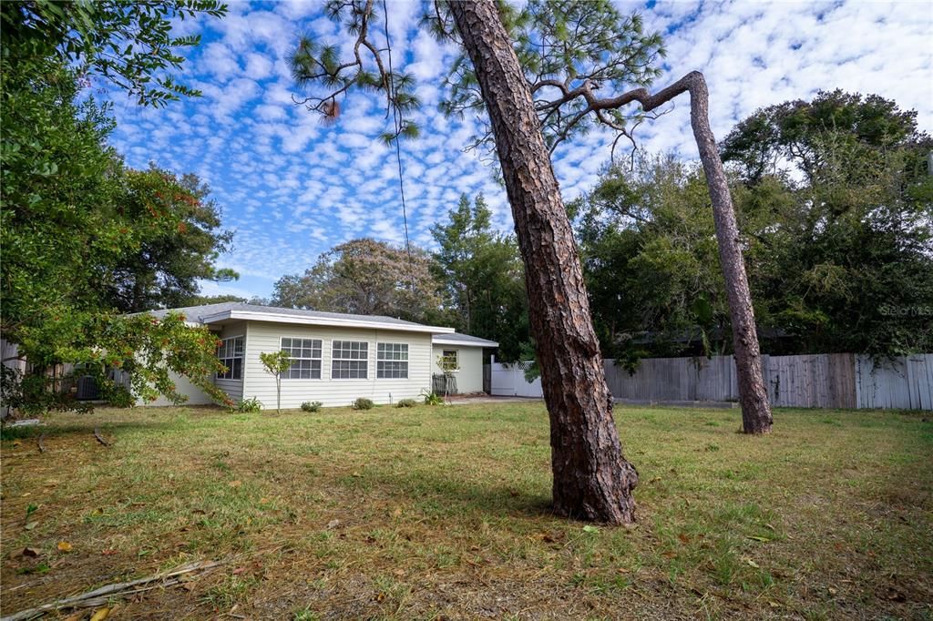 待售: $399,000 (3 贝兹, 2 浴室, 1337 平方英尺)