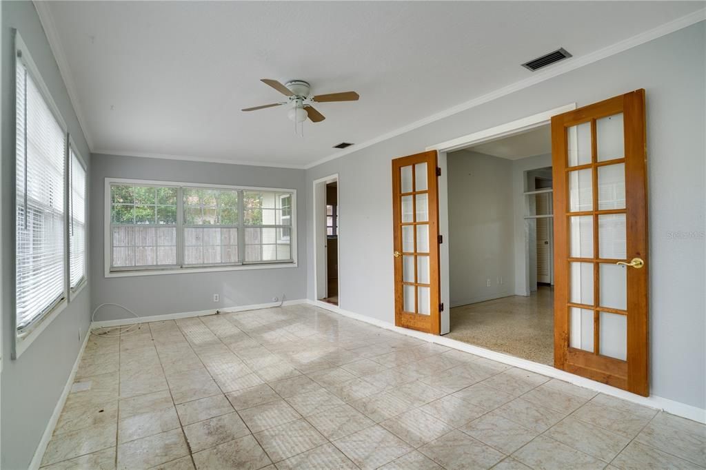 待售: $399,000 (3 贝兹, 2 浴室, 1337 平方英尺)