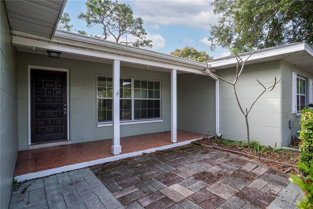 待售: $399,000 (3 贝兹, 2 浴室, 1337 平方英尺)