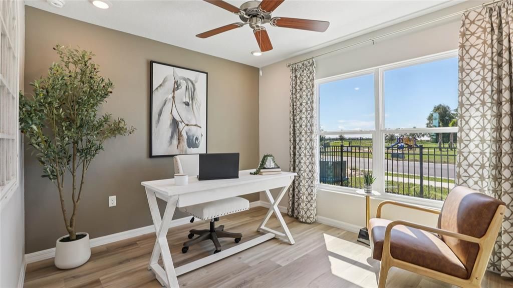 For Sale: $341,070 (5 beds, 3 baths, 2077 Square Feet)