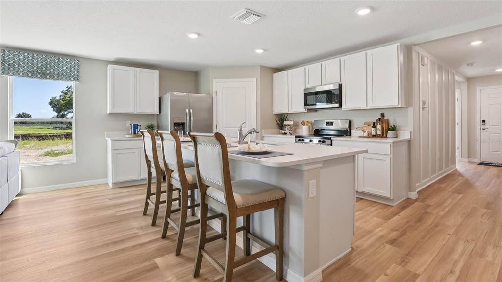 For Sale: $341,070 (5 beds, 3 baths, 2077 Square Feet)