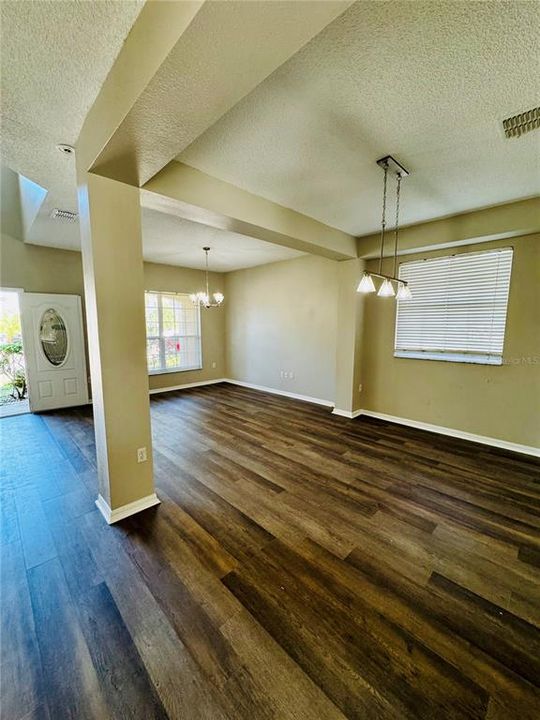 На продажу: $479,000 (4 спален, 2 ванн, 2586 Квадратных фут)