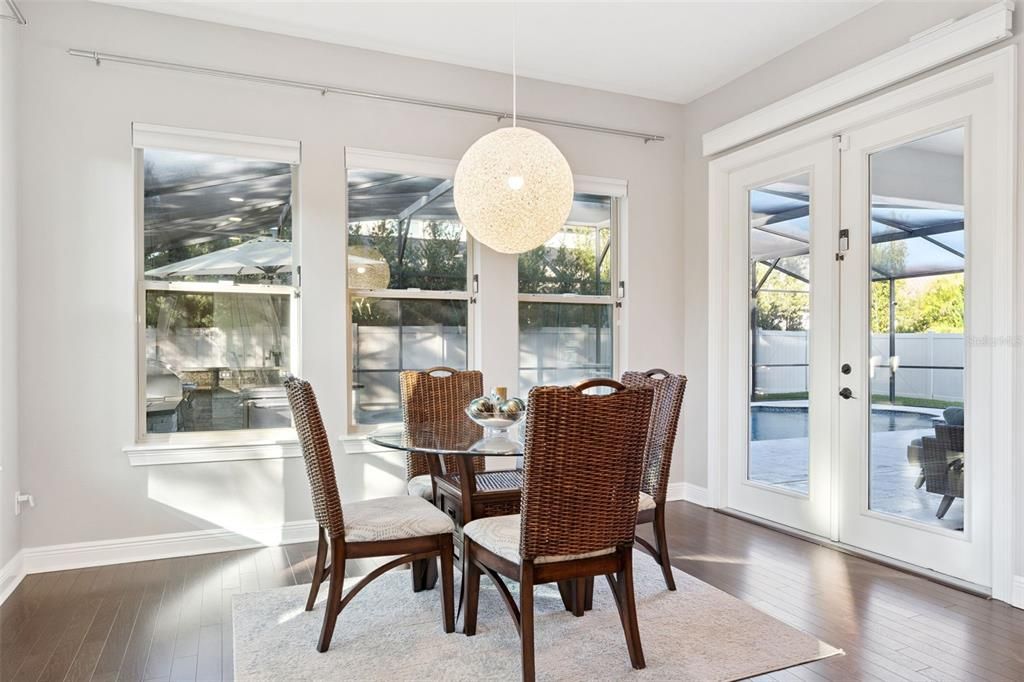 For Sale: $1,575,000 (6 beds, 4 baths, 5316 Square Feet)