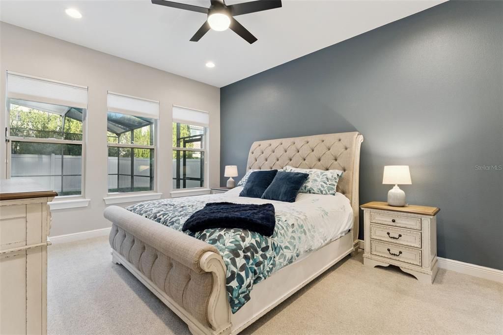 For Sale: $1,575,000 (6 beds, 4 baths, 5316 Square Feet)