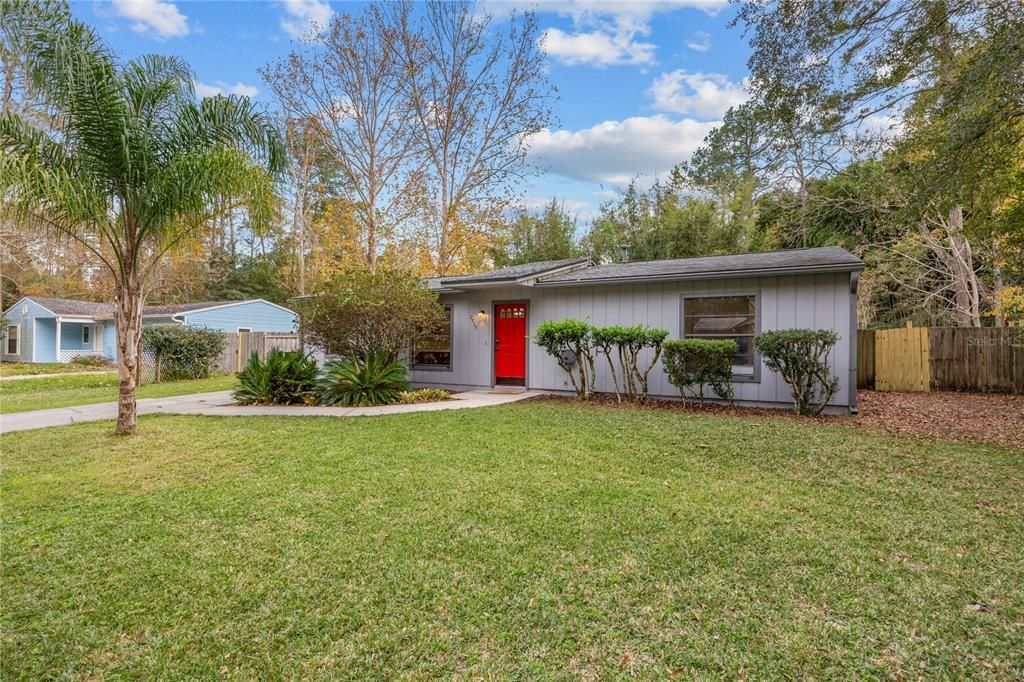 For Sale: $270,000 (3 beds, 2 baths, 1152 Square Feet)