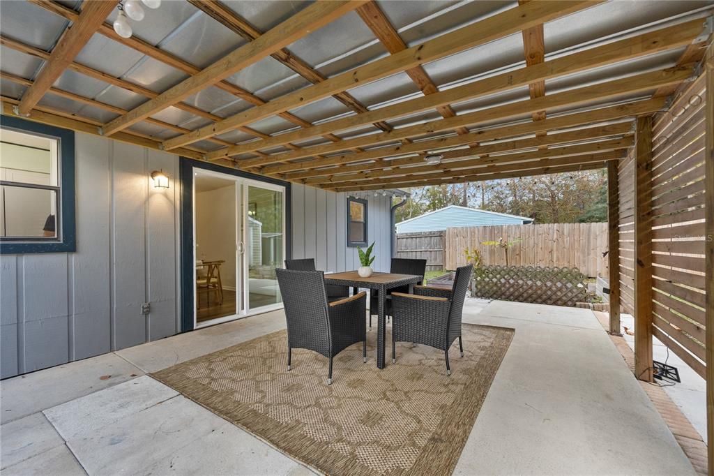 For Sale: $270,000 (3 beds, 2 baths, 1152 Square Feet)