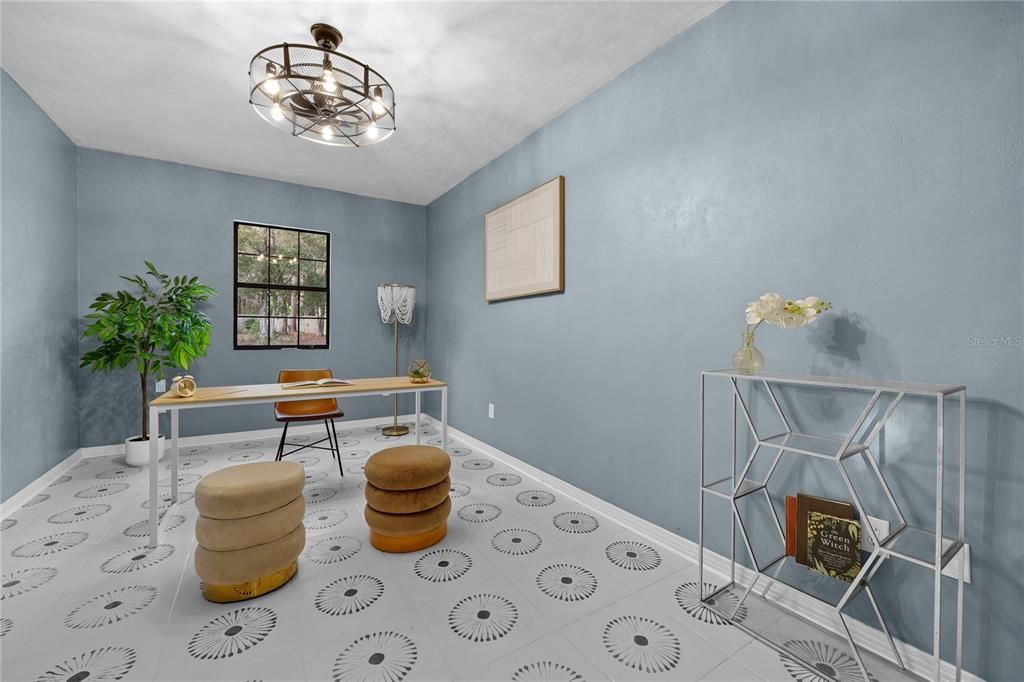 For Sale: $270,000 (3 beds, 2 baths, 1152 Square Feet)