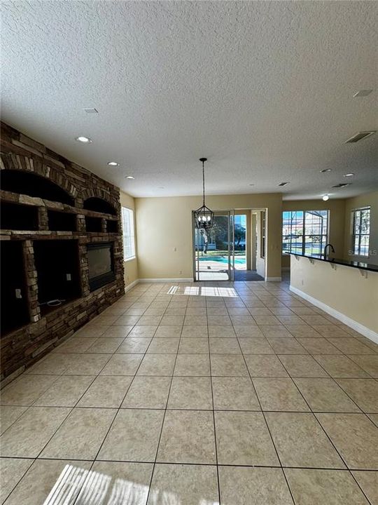 待售: $479,000 (4 贝兹, 2 浴室, 2945 平方英尺)