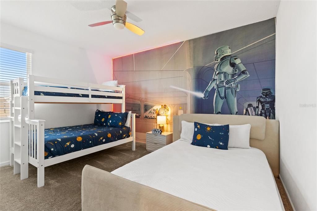 На продажу: $365,000 (3 спален, 2 ванн, 1787 Квадратных фут)