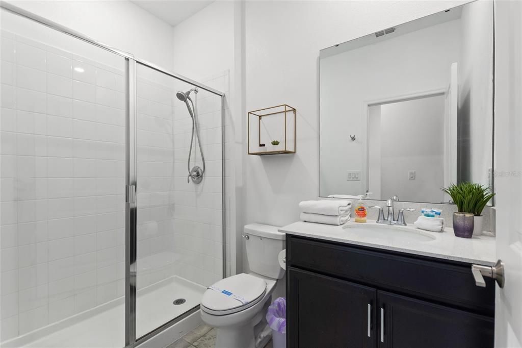 На продажу: $365,000 (3 спален, 2 ванн, 1787 Квадратных фут)