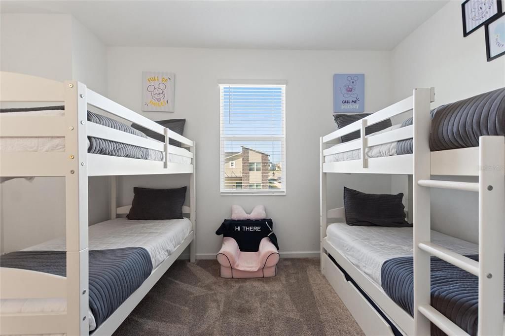 На продажу: $365,000 (3 спален, 2 ванн, 1787 Квадратных фут)