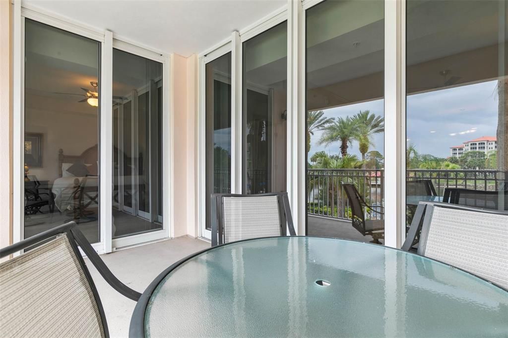 待售: $399,000 (2 贝兹, 2 浴室, 1570 平方英尺)