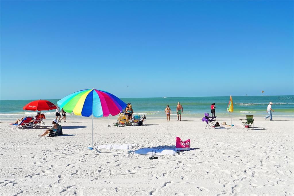 En Venta: $550,000 (2 camas, 2 baños, 1105 Pies cuadrados)