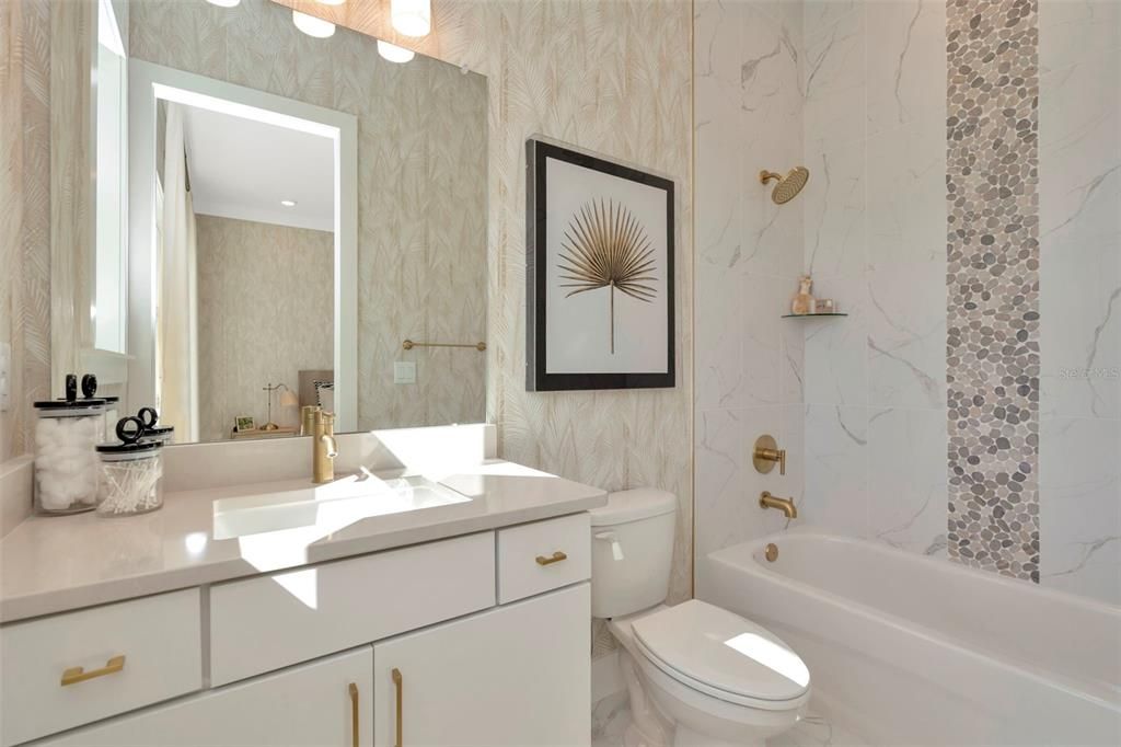 En Venta: $899,990 (3 camas, 3 baños, 3174 Pies cuadrados)
