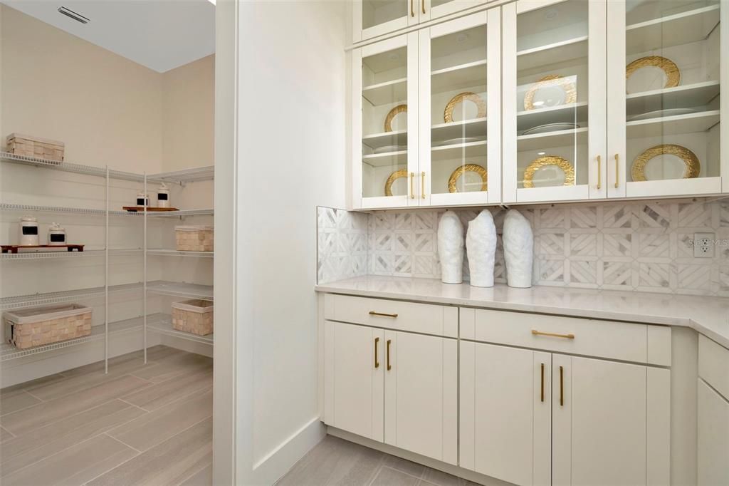 En Venta: $899,990 (3 camas, 3 baños, 3174 Pies cuadrados)