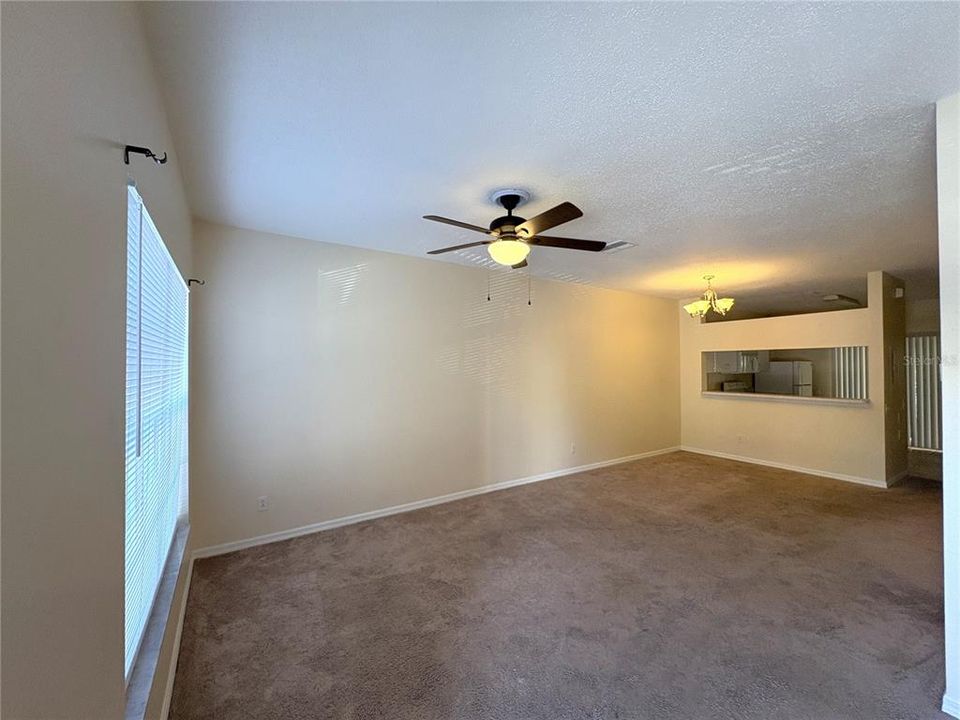 For Rent: $1,650 (2 beds, 1 baths, 1152 Square Feet)