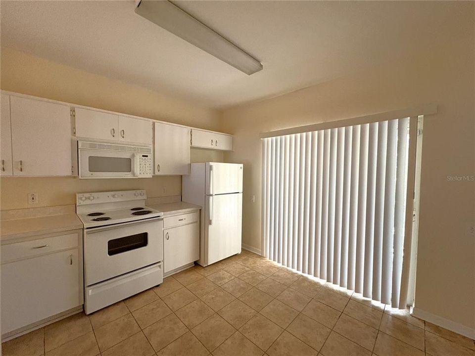 For Rent: $1,650 (2 beds, 1 baths, 1152 Square Feet)
