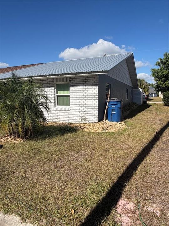 En Venta: $195,000 (2 camas, 2 baños, 899 Pies cuadrados)