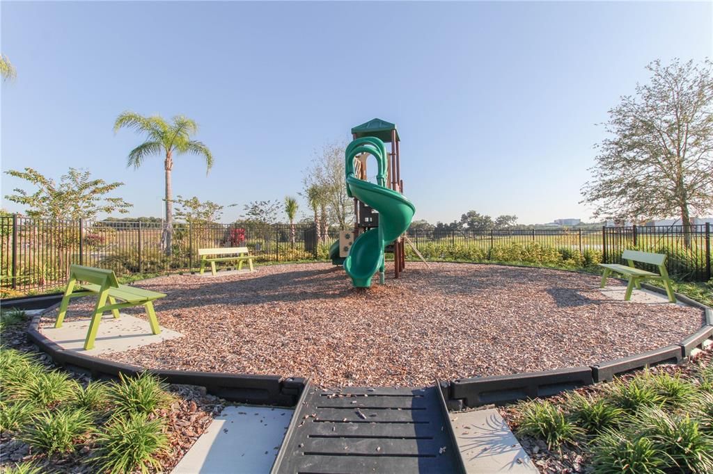 В аренду: $2,495 (3 спален, 2 ванн, 1624 Квадратных фут)