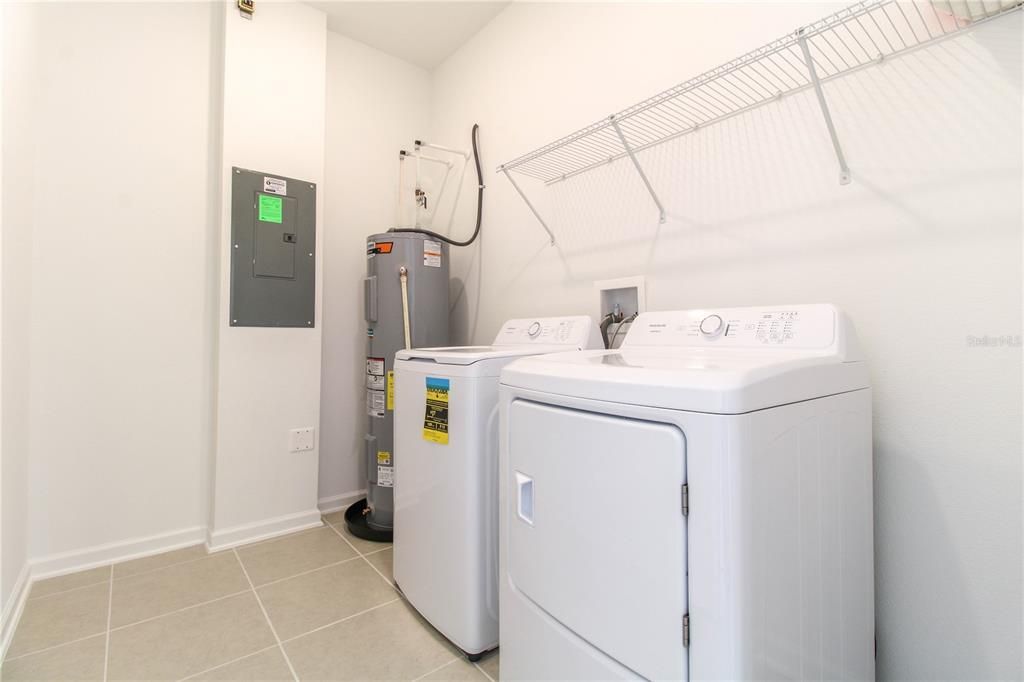 В аренду: $2,495 (3 спален, 2 ванн, 1624 Квадратных фут)