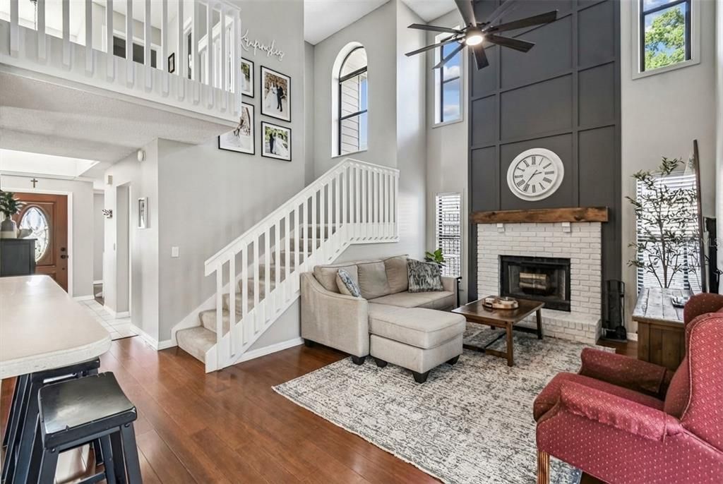 待售: $520,000 (4 贝兹, 2 浴室, 2414 平方英尺)