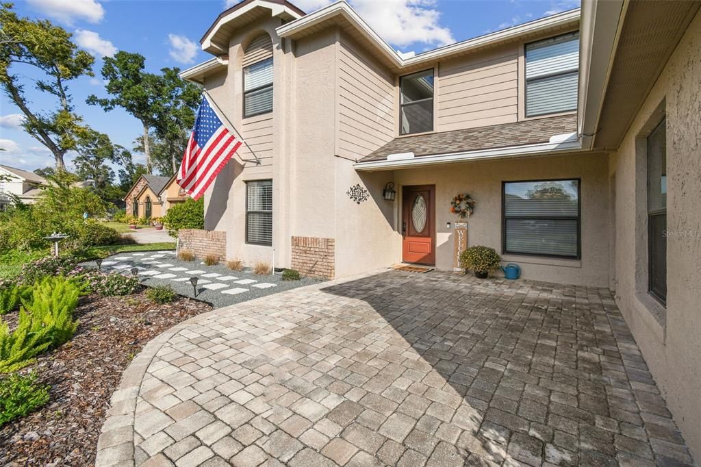 待售: $520,000 (4 贝兹, 2 浴室, 2414 平方英尺)