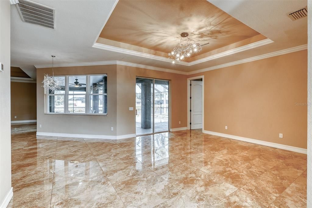 出租: $3,200 (4 贝兹, 3 浴室, 2493 平方英尺)